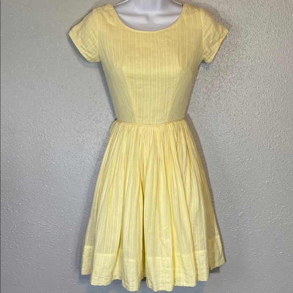 1950’s VNTG Miss Trude Jr. Yellow Pleated Fit and Flare Mini Dress - Picture 7 of 7